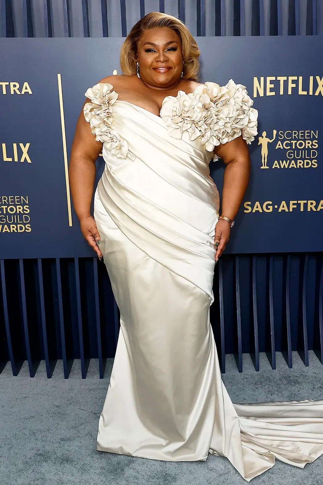 SAG AWARDS 2024 - WINNERS, BEST DRESSED & ICONIC MOMENTS